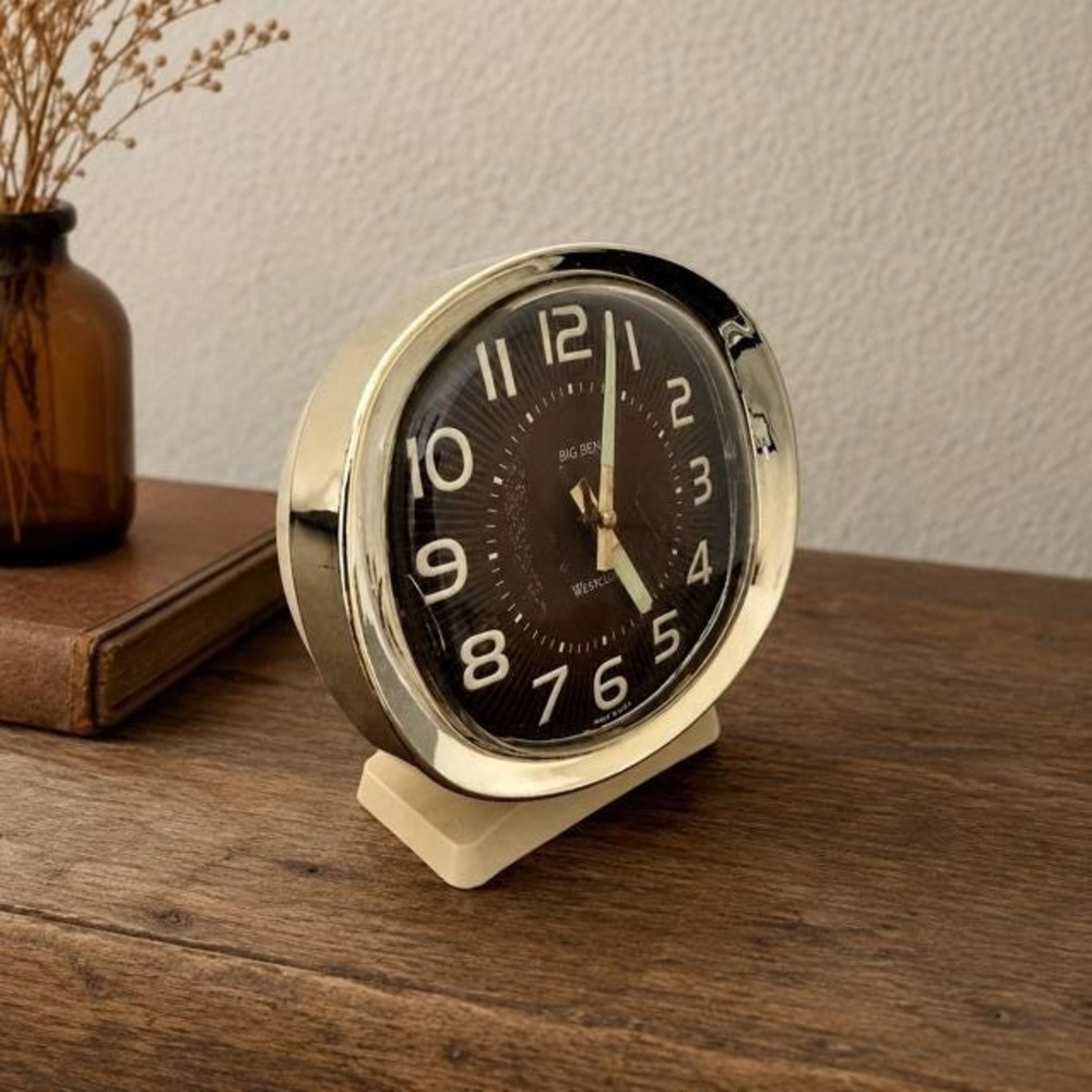 Vintage Westclox Big Ben Wind Up Alarm Clock Plastic Cream Brown Made in USA